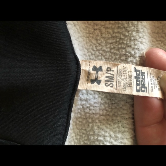 Under Armour Zip - Picture 2 of 2